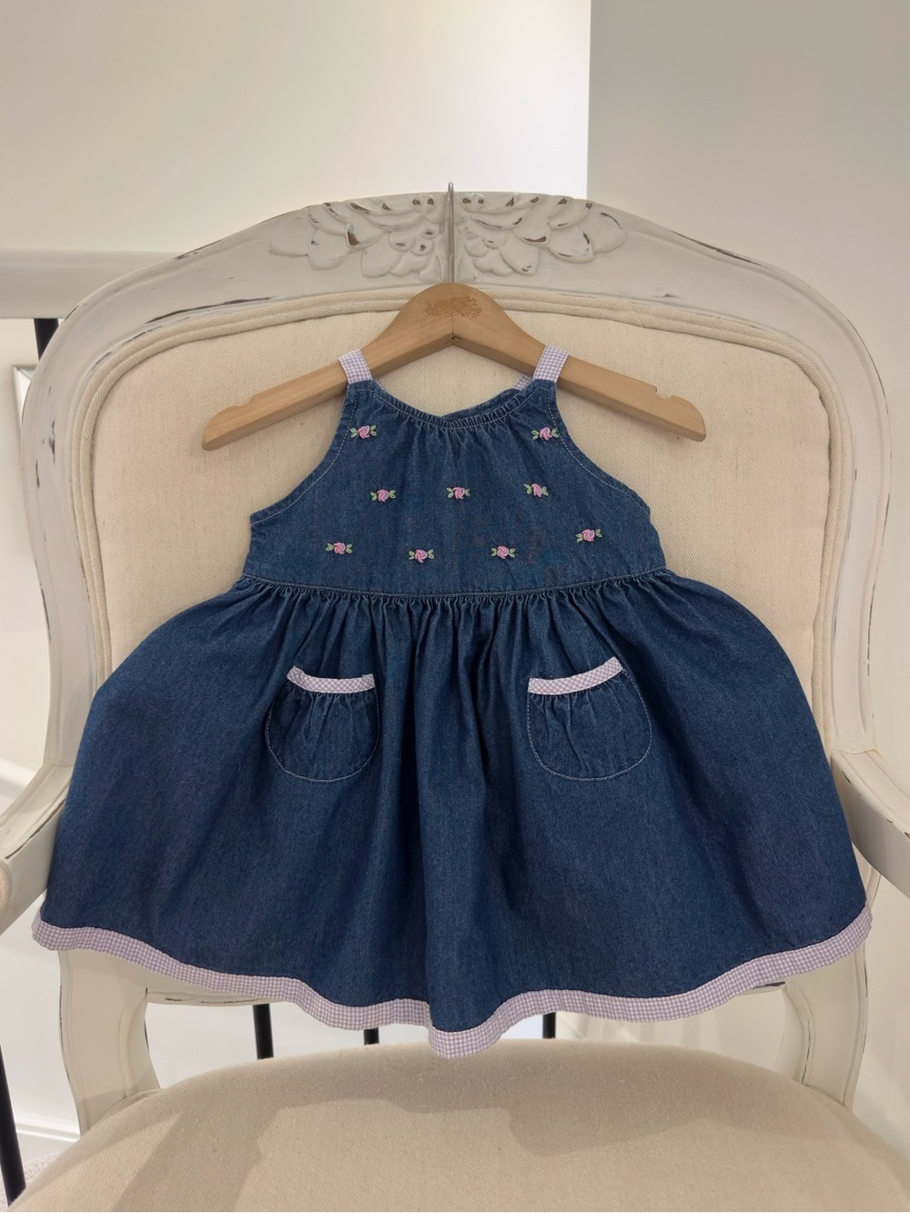 🦢 6~12 Mth 100% Cotton Denim & Gingham Trim Floral Embroidery Baby Dress NWT